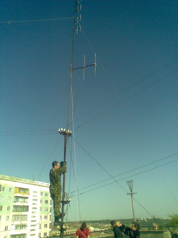 Установка антенны LPD эхо-репитера на ДОСААФЕ